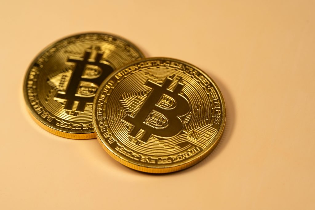 How to Invest in Cryptocurrency Smartly